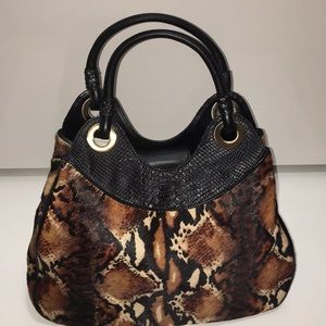 NWOT Adrienne Vittadini Bag